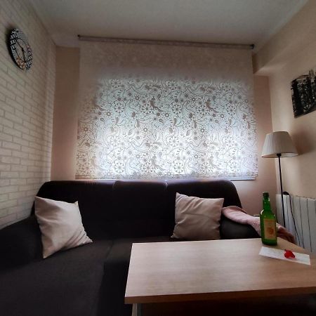 Apartamento De 2 Habitaciones A Un Paso De Begona Gijón Esterno foto