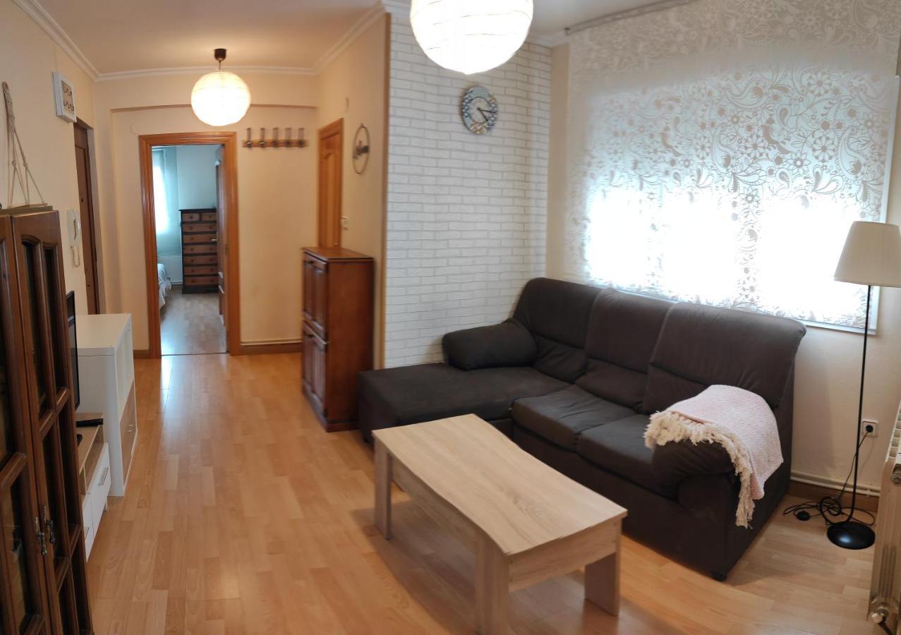 Apartamento De 2 Habitaciones A Un Paso De Begona Gijón Esterno foto