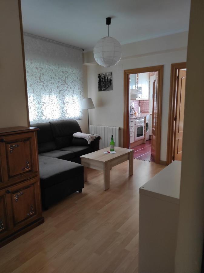 Apartamento De 2 Habitaciones A Un Paso De Begona Gijón Esterno foto